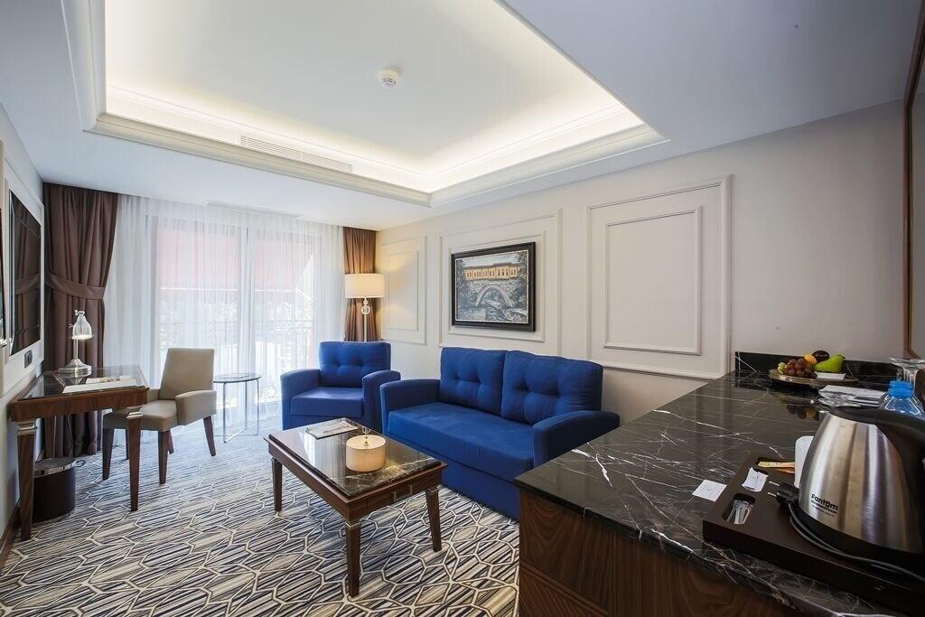 Gonluferah City Hotel Bursa Exteriör bild